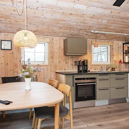 Feriehus 4 Person In Hemmet