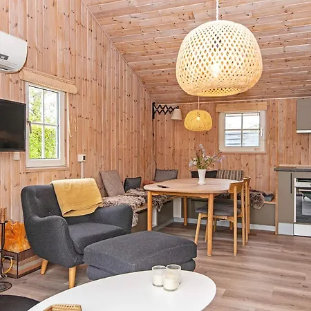 4 Person In Feriehus Hemmet